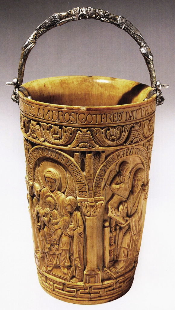 Situla di Gotofredo del x sec.